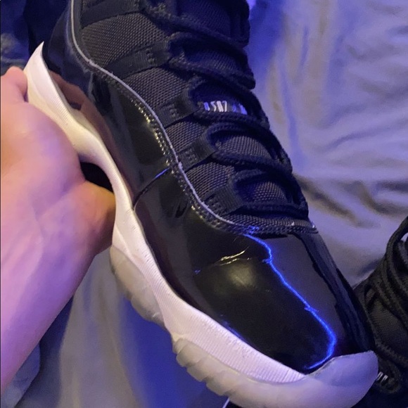 Jordan 11 space jam - Picture 3 of 7